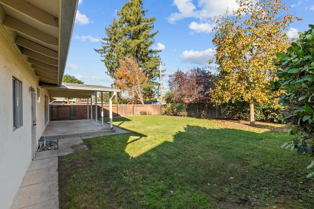 2629 La Loma Dr, Rancho Cordova, CA 95670