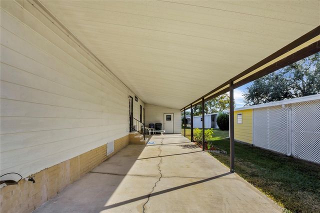 4969 FOXWOOD LAKE DRIVE, Lakeland, FL 33810