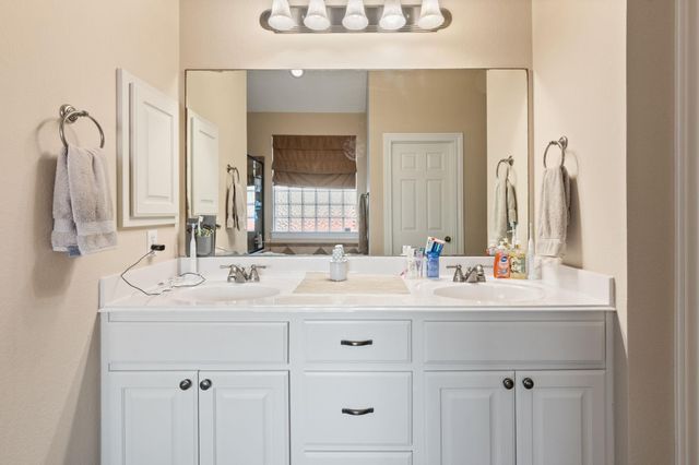 10108 Palmbrook DR, Austin, TX 78717