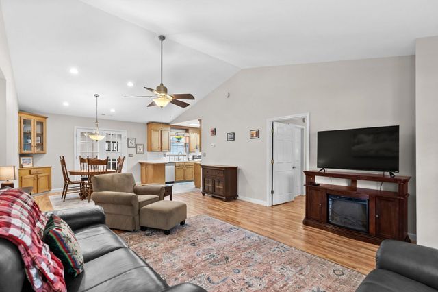 543 Mary Lou Ave., Murrells Inlet, SC 29576