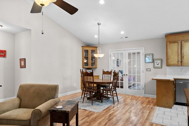 543 Mary Lou Ave., Murrells Inlet, SC 29576