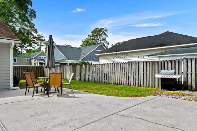 543 Mary Lou Ave., Murrells Inlet, SC 29576