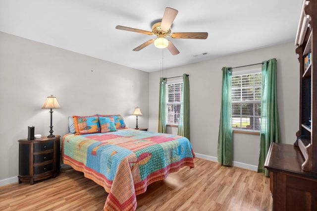 543 Mary Lou Ave., Murrells Inlet, SC 29576