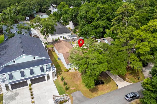 543 Mary Lou Ave., Murrells Inlet, SC 29576