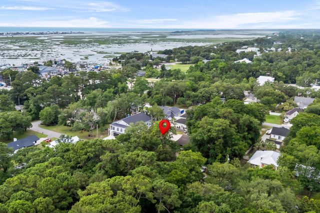 543 Mary Lou Ave., Murrells Inlet, SC 29576