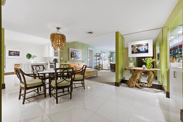 2275 S Ocean Boulevard 207n, Palm Beach, FL 33480