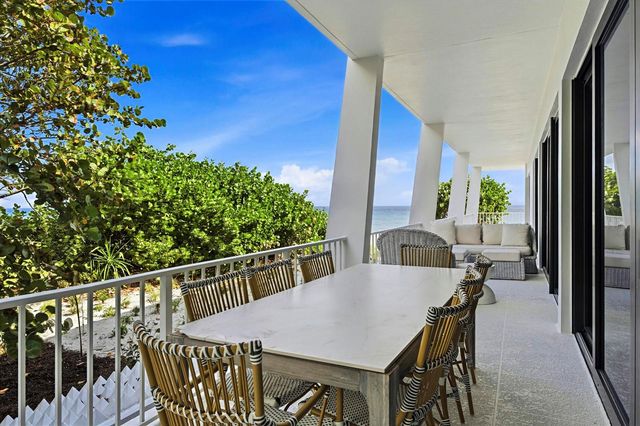2275 S Ocean Boulevard 207n, Palm Beach, FL 33480