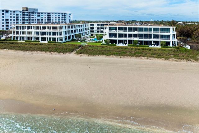 2275 S Ocean Boulevard 207n, Palm Beach, FL 33480
