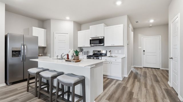 1124 BELHAVEN Street, Granbury, TX 76048