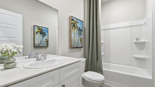1124 BELHAVEN Street, Granbury, TX 76048