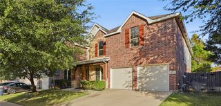 1017 Long Pointe Avenue, Fort Worth, TX 76108