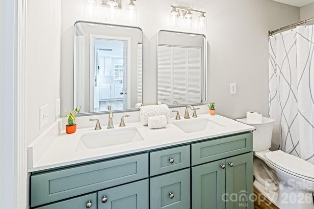 2141 Preakness Court, Charlotte, NC 28273