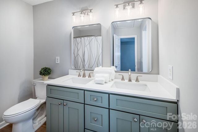 2141 Preakness Court, Charlotte, NC 28273