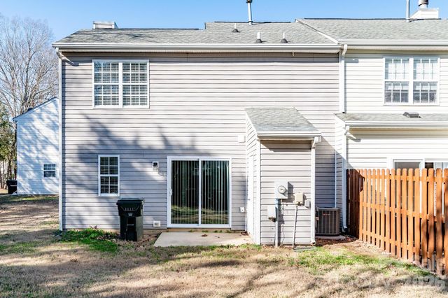 2141 Preakness Court, Charlotte, NC 28273