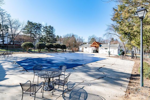 2141 Preakness Court, Charlotte, NC 28273