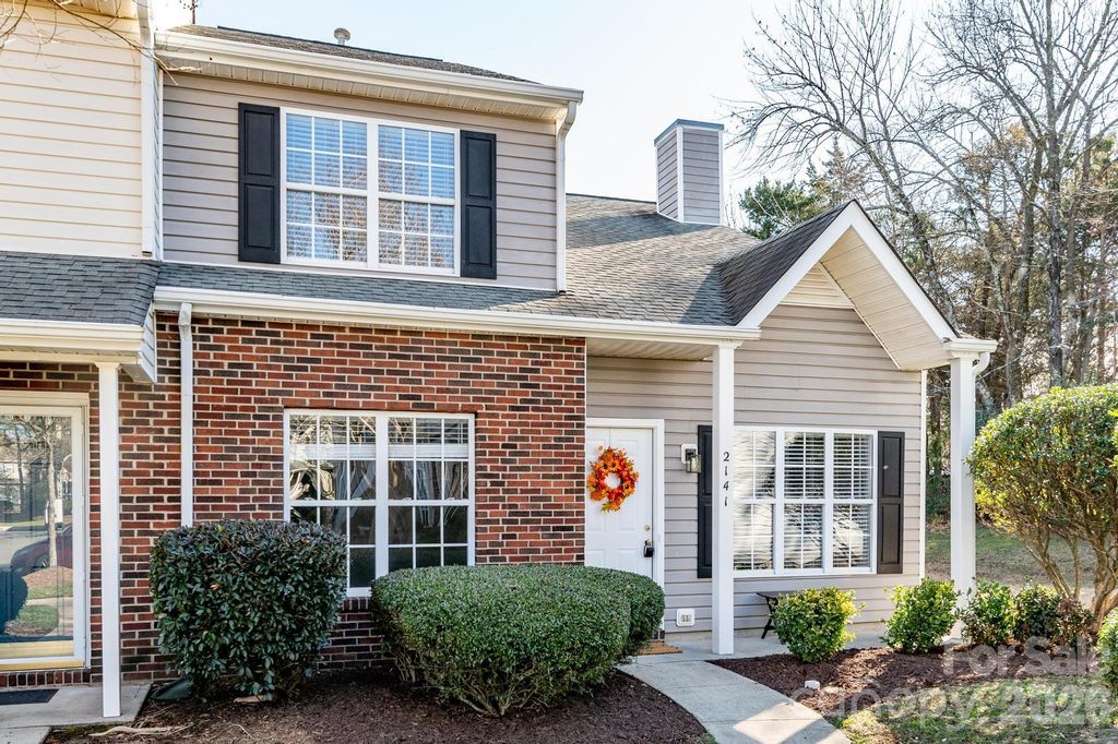 2141 Preakness Court, Charlotte, NC 28273