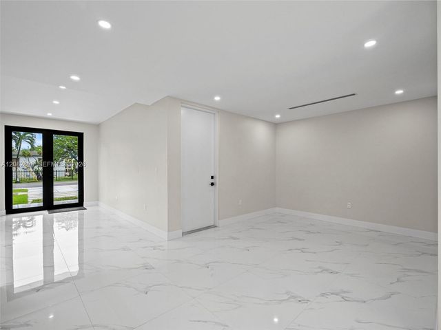 4028 SW 9th Terrace 2, Miami, FL 33134
