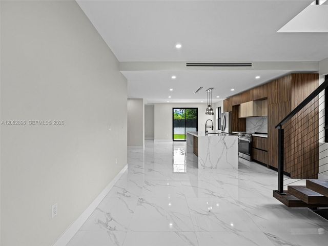 4028 SW 9th Terrace 2, Miami, FL 33134