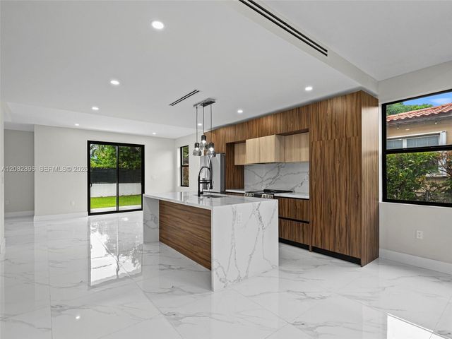 4028 SW 9th Terrace 2, Miami, FL 33134