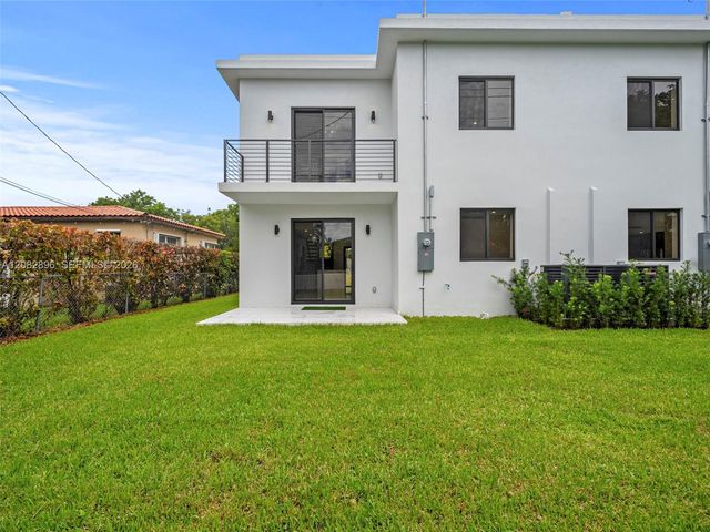 4028 SW 9th Terrace 2, Miami, FL 33134