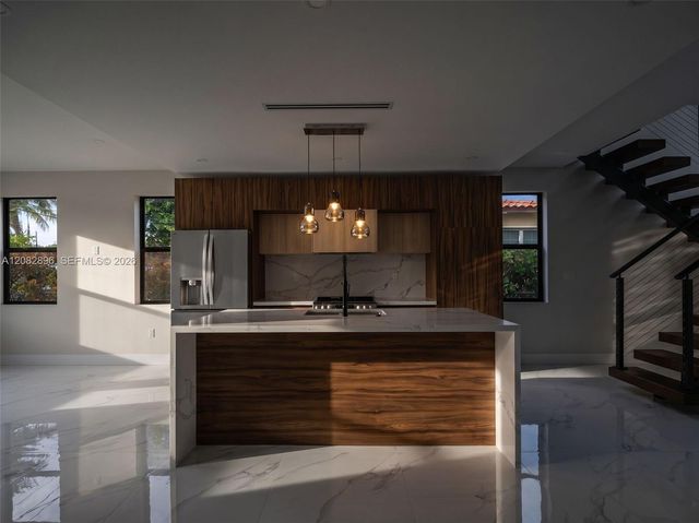 4028 SW 9th Terrace 2, Miami, FL 33134