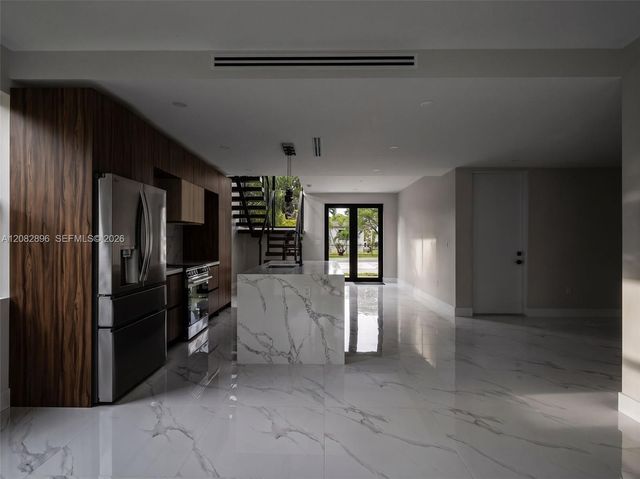 4028 SW 9th Terrace 2, Miami, FL 33134