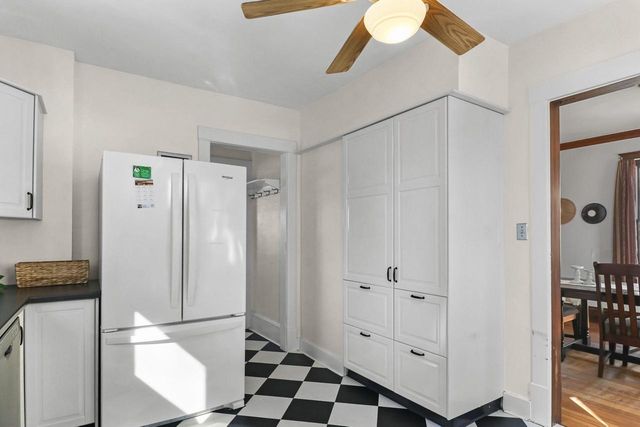 817 W Jefferson Street, Stoughton, WI 53589