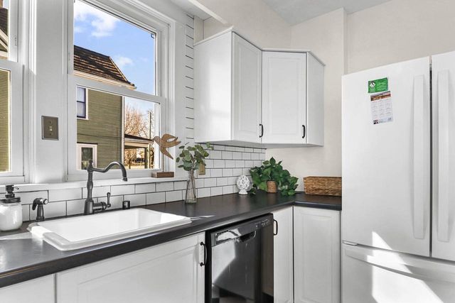 817 W Jefferson Street, Stoughton, WI 53589