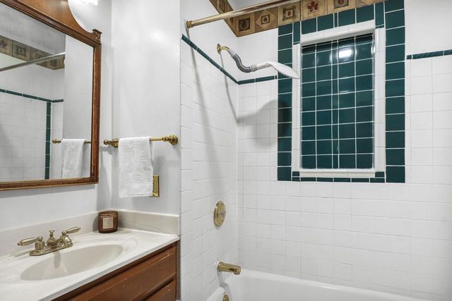 817 W Jefferson Street, Stoughton, WI 53589