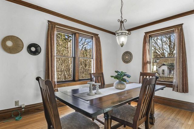 817 W Jefferson Street, Stoughton, WI 53589