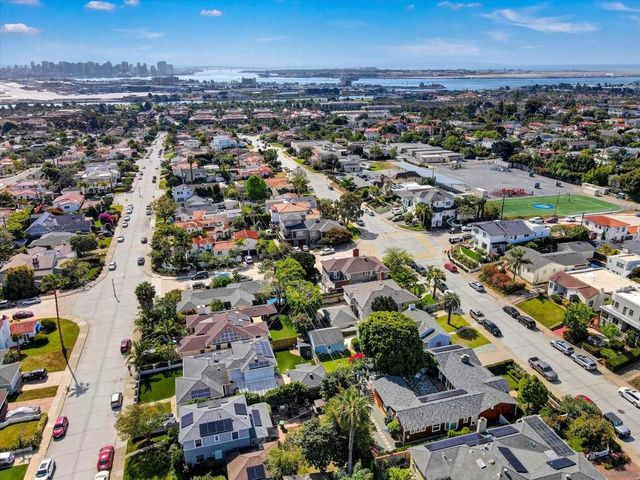 2540 Chatsworth, San Diego, CA 92106