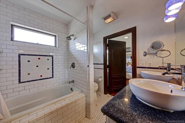2540 Chatsworth, San Diego, CA 92106