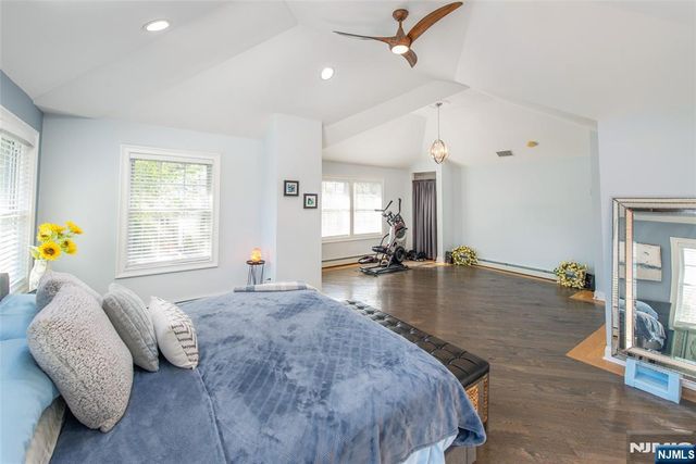 36 Ella Street, Bloomingdale, NJ 07403