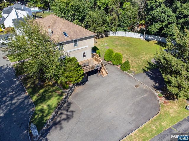 36 Ella Street, Bloomingdale, NJ 07403