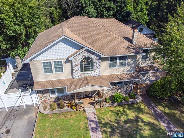 36 Ella Street, Bloomingdale, NJ 07403