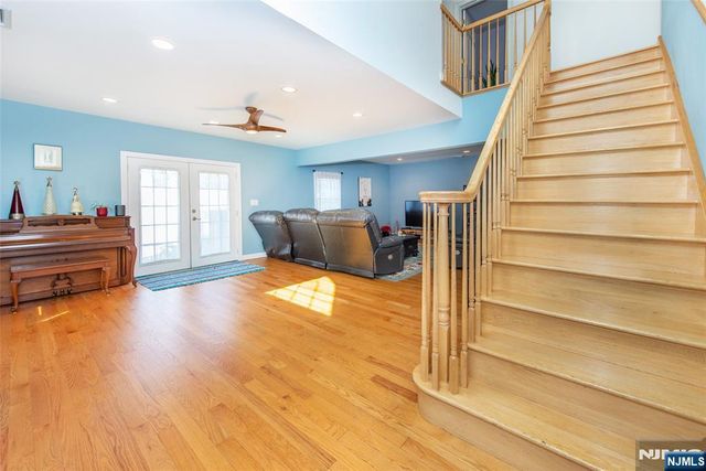 36 Ella Street, Bloomingdale, NJ 07403