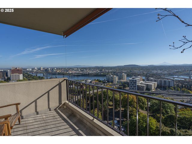 2221 Sw 1ST Ave 2122, Portland, OR 97201