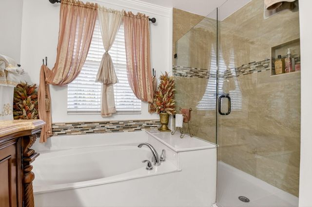 5029 Starblaze Drive, Greenacres, FL 33463