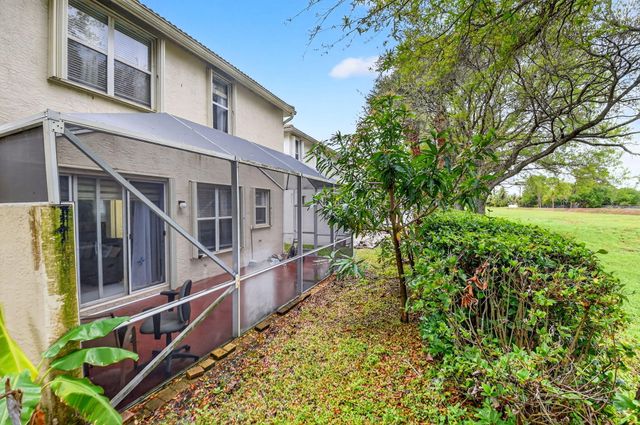 5029 Starblaze Drive, Greenacres, FL 33463