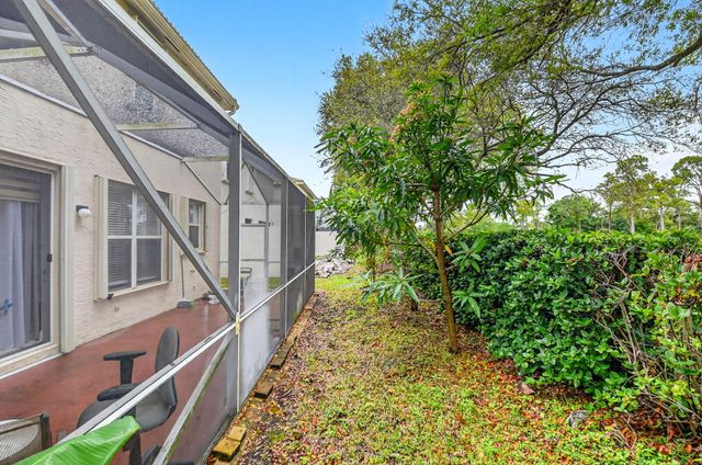 5029 Starblaze Drive, Greenacres, FL 33463