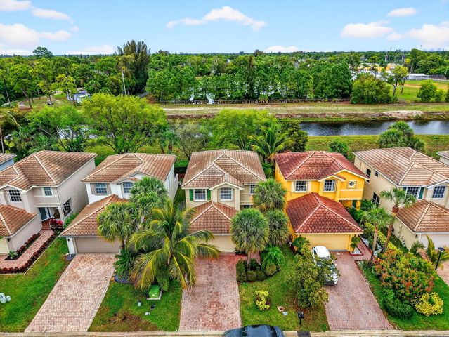 5029 Starblaze Drive, Greenacres, FL 33463