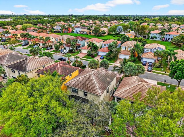 5029 Starblaze Drive, Greenacres, FL 33463