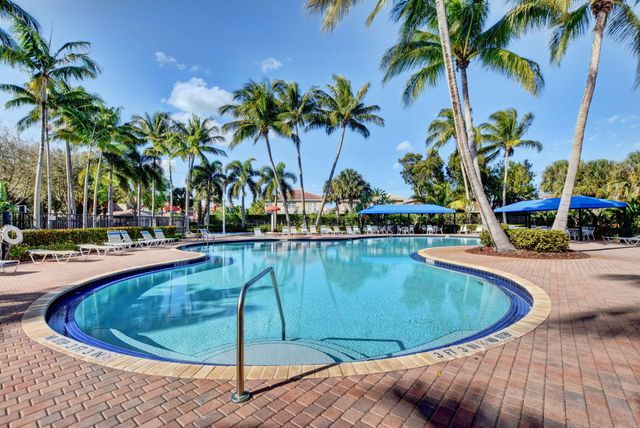 5029 Starblaze Drive, Greenacres, FL 33463