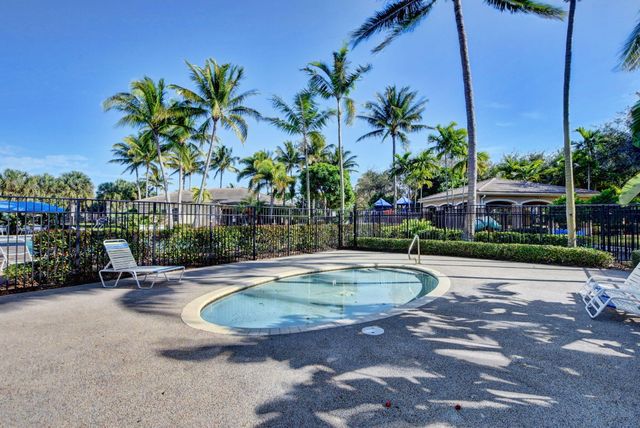 5029 Starblaze Drive, Greenacres, FL 33463