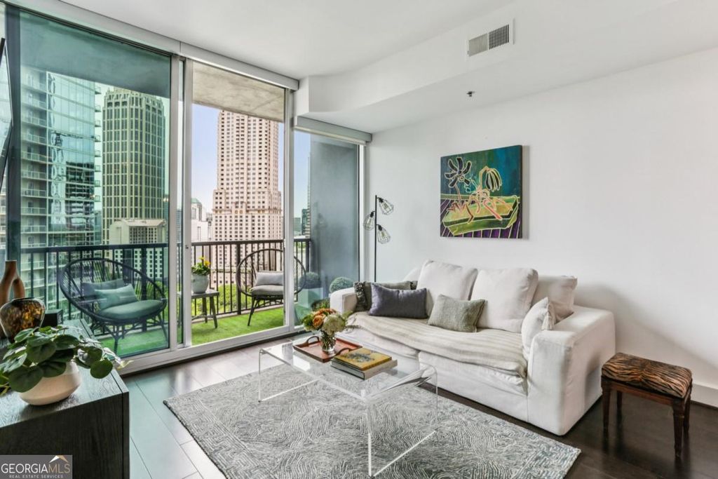 1080 Peachtree Street NE 1314, Atlanta, GA 30309