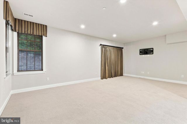 109 EASTWING ALY, Media, PA 19063