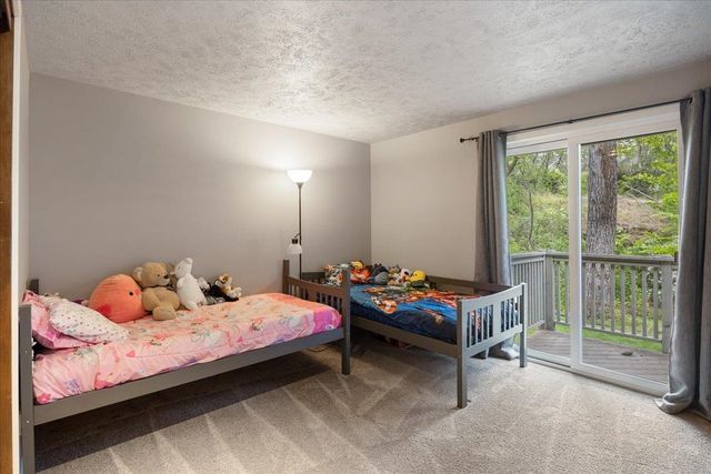 2417 E 35th Ave, Spokane, WA 99223