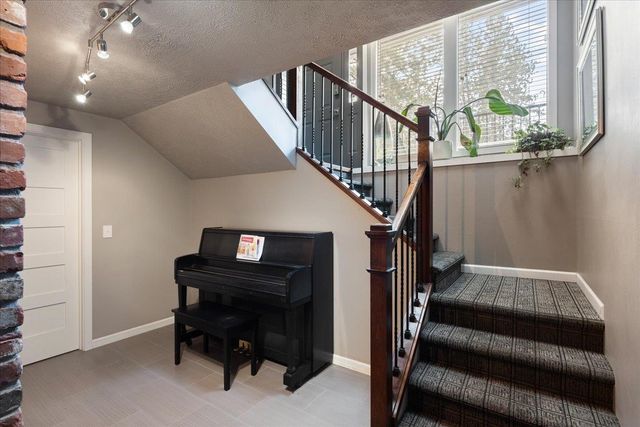 2417 E 35th Ave, Spokane, WA 99223