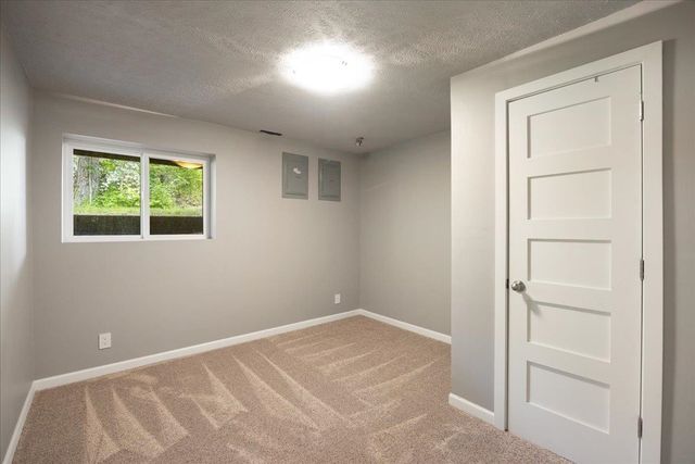 2417 E 35th Ave, Spokane, WA 99223