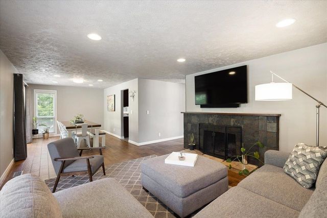 2417 E 35th Ave, Spokane, WA 99223